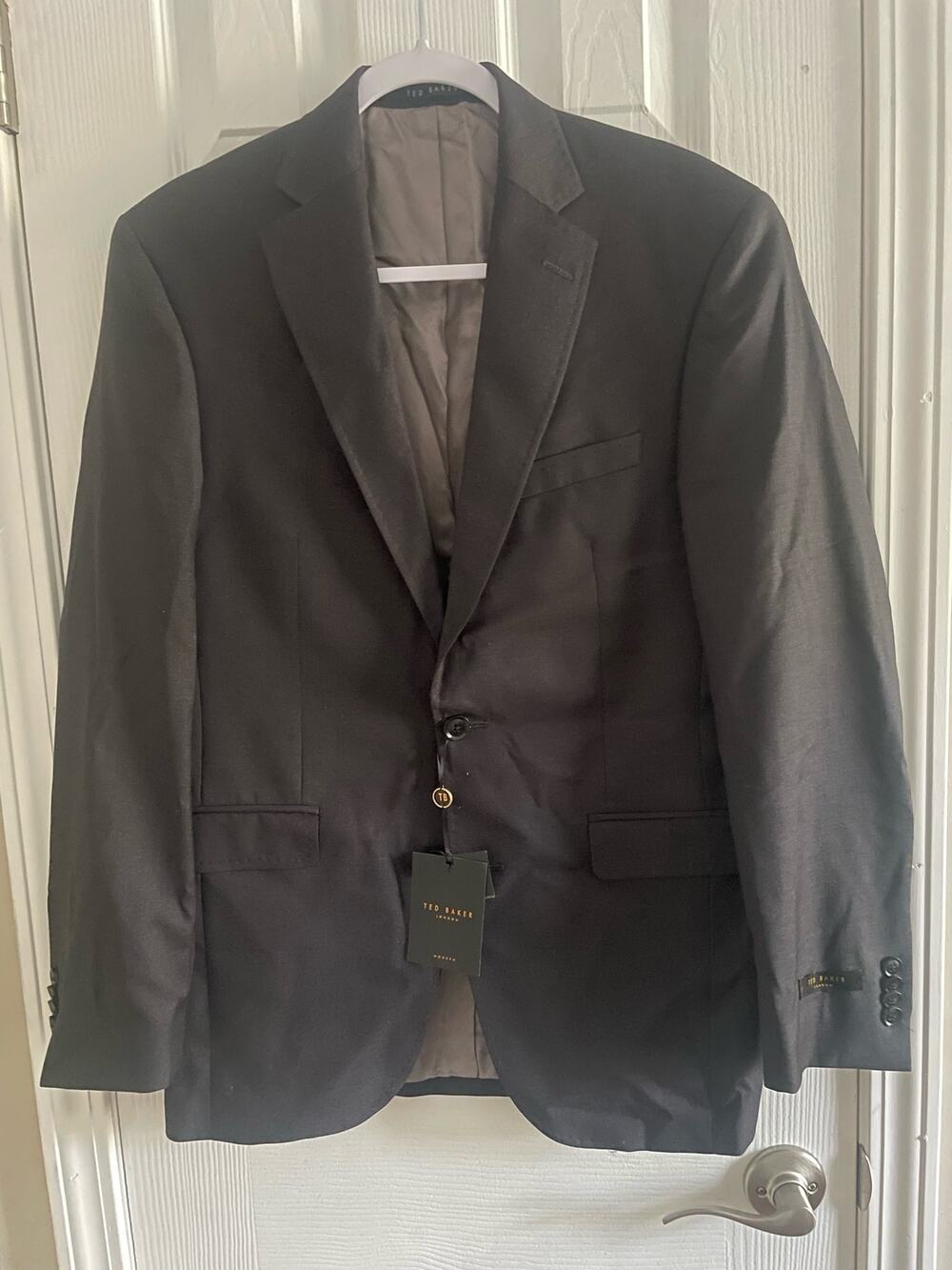 Men's Ted Baker Endurance Jarrow CT Wool Sport Coat in Very Dark Grey A27